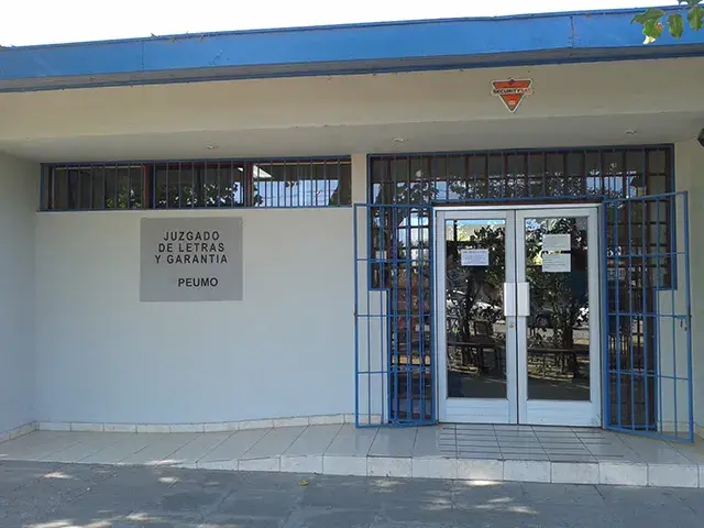 Edificio del Juzgado de Letras y Garantía de Peumo