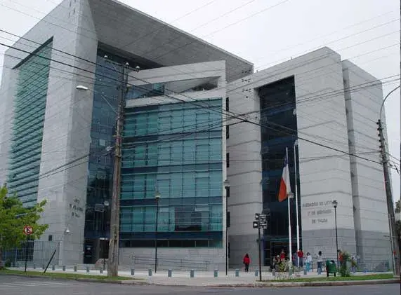 Edificio del 1° Juzgado de Letras de Talca