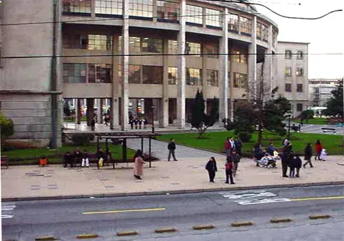 Edificio del 1° Juzgado Civil de Concepción