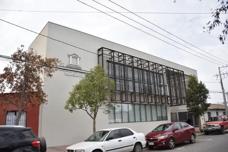 Edificio del Juzgado de Familia de Talagante